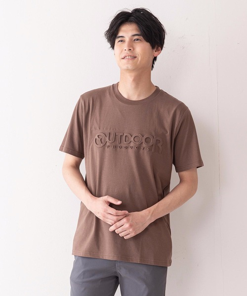 OUTDOOR PRODUCTS APPAREL(アウトドアプロダクツアパレル)の「エンボスブランドロゴTシャツ 同色プリント ユニセックス(Tシャツ/カットソー・メンズ・ホワイト/ベージュ/カーキ/ダークブルー/ブラック/ダークグリーン/ブラウン/ネイビー/ダークベージュ・SMALL/MEDIUM/LARGE/X-LARGE)」の1枚目の写真