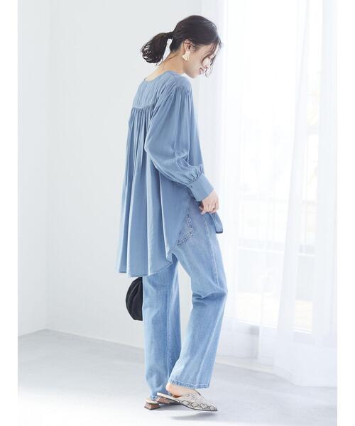 Green　Parks（グリーンパークス）の「フレアブラウス＊（Tシャツ/カットソー・レディース・ベージュ/オフホワイト/ブルー・FREE）」の17枚目の写真