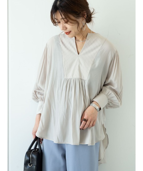 Green　Parks（グリーンパークス）の「フレアブラウス＊（Tシャツ/カットソー・レディース・ベージュ/オフホワイト/ブルー・FREE）」の13枚目の写真