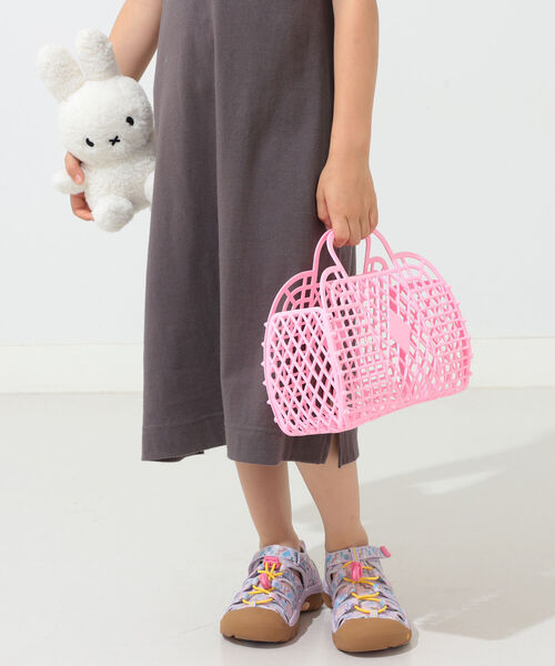 こども ビームス（コドモビームス）の「Sun Jellies / レトロバスケット S（トートバッグ・キッズ・イエロー/ライトブルー/ブラウン系その他2/ミント/クリーム/ラベンダー/レッド系その他/レッド系その他3/ピンク/レッド系その他4・ONE SIZE）」の9枚目の写真