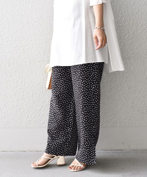 SHIPS（シップス）の「〈手洗い可能〉ソリッド/ドット サイドベンツイージーパンツ◇（その他パンツ・レディース・ライトグレー/ブラック/グリーン・38/36）」の22枚目の写真