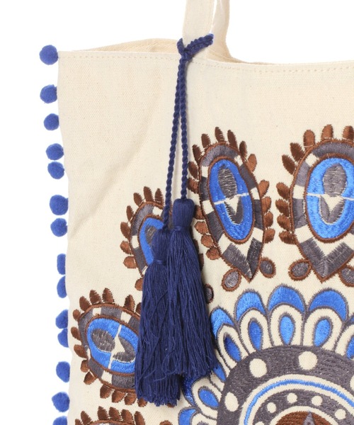 BAYFLOW（ベイフロー）の「エンブロイダリートート（トートバッグ・レディース・スカイブルー/ブルー/アイボリー・FREE）」の13枚目の写真