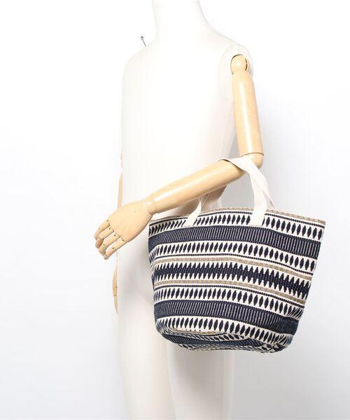 Samansa Mos2 blue（サマンサモスモスブルー）の「エスニカンバッグL（トートバッグ・レディース・ネイビー/グレー・LARGE）」の3枚目の写真