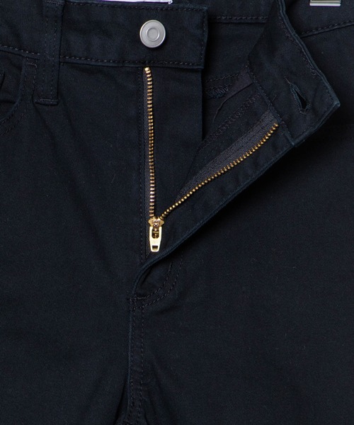 WEGO(ウィゴー)の「WEGO/カットオフデニムスキニーパンツ(デニムパンツ・レディース・ブラック/スカイブルー・SMALL/MEDIUM)」の3枚目の写真