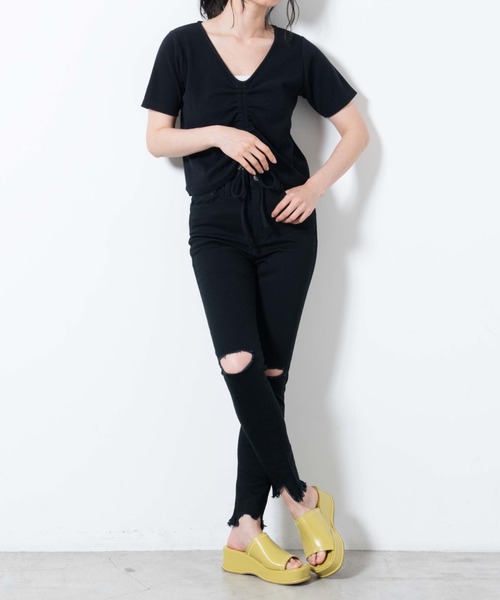 WEGO(ウィゴー)の「WEGO/カットオフデニムスキニーパンツ(デニムパンツ・レディース・ブラック/スカイブルー・SMALL/MEDIUM)」の21枚目の写真