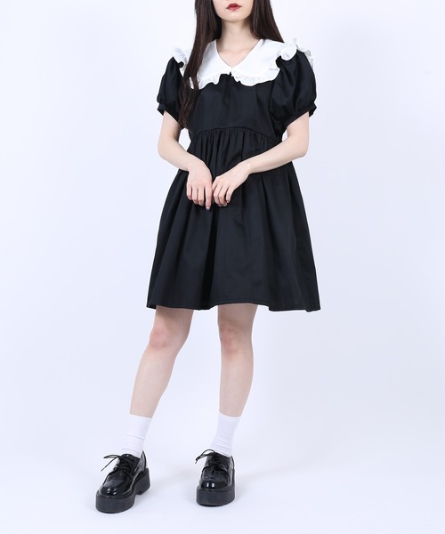 PUNYUS（プニュズ）の「半袖フリルカラーワンピース（ワンピース・レディース・ブラック・1/2/4/3）」の4枚目の写真