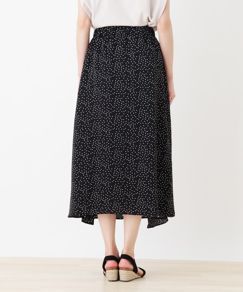 SHOO・LA・RUE（シューラルー）の「◆ラップ風Aラインドットスカート（スカート・レディース・ブラック系5/ネイビー系5・00）」の5枚目の写真