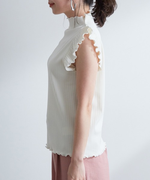 VIS（ビス）の「【洗濯機可】大人フリルですっきり見え。ランダムテレコプルオーバー（Tシャツ/カットソー・レディース・チャコールグレー/オフホワイト/ピンク・FREE）」の5枚目の写真