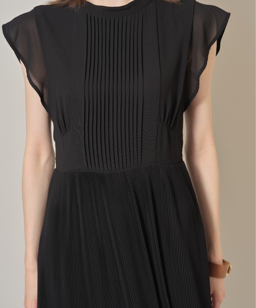 &. NOSTALGIA(アンドドットノスタルジア)の「ピンタックプリーツロングワンピース(ワンピース・レディース・ブラック/グレイッシュブルー・FREE)」の15枚目の写真
