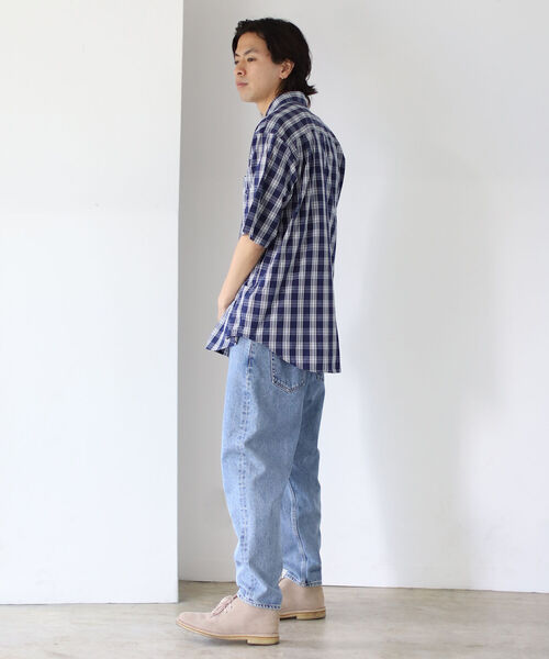 BEAMS（ビームス）の「BEAMS / インディゴ チェック イージー ボタンダウンシャツ（Tシャツ/カットソー・メンズ・ネイビー/インディゴブルー・SMALL/MEDIUM/LARGE/X-LARGE）」の6枚目の写真