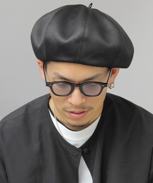 Mr.COVER(ミスターカバー)の「Mr.COVER / ミスターカバー / 日本製 / ポリレザー ボリュームシルエット パネルベレー / ベレー帽(ハンチング/ベレー帽・メンズ・ブラック・FREE)」の3枚目の写真