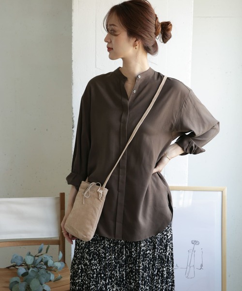 URBAN RESEARCH DOORS（アーバンリサーチドアーズ）の「バンドカラーワイドシャツ（シャツ/ブラウス・レディース・ダークブラウン/マスタード/グレー系その他・ONE）」の13枚目の写真