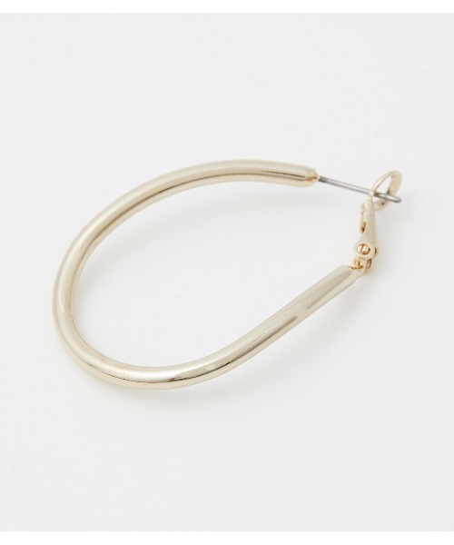AZUL by moussy（アズールバイマウジー）の「OVAL BIG HOOP EARRINGS/オーバルビッグフープイアリング（ピアス（両耳用）・レディース・シルバー/ゴールド系その他・FREE）」の12枚目の写真