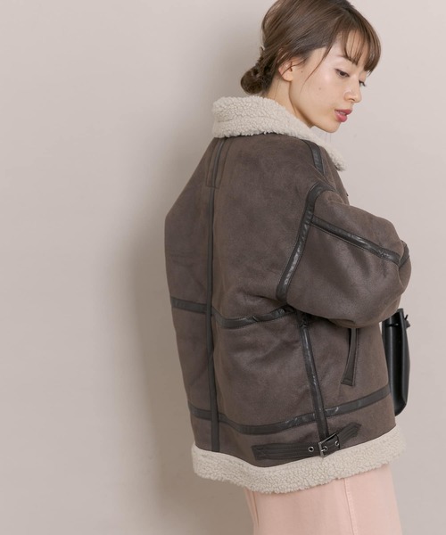 URBAN RESEARCH Sonny Label(アーバンリサーチサニーレーベル)の「ALPHA INDUSTRIES W B3 FAKE MOUTON(ムートンコート・レディース・ブラック/ブラウン/ライトブラウン・MEDIUM)」の4枚目の写真