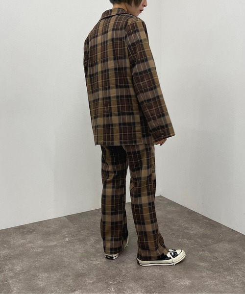 apres jour mignon（アプレジュールミニョン）の「チェックストレートパンツ【SETUP着用可能】【ZOZOTOWN限定アイテム】（その他パンツ・レディース・ベージュ/カーキ/ブラウン系その他・SMALL/MEDIUM/X-LARGE）」の10枚目の写真