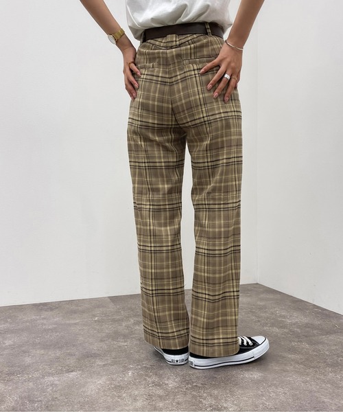 apres jour mignon（アプレジュールミニョン）の「チェックストレートパンツ【SETUP着用可能】【ZOZOTOWN限定アイテム】（その他パンツ・レディース・ベージュ/カーキ/ブラウン系その他・SMALL/MEDIUM/X-LARGE）」の19枚目の写真
