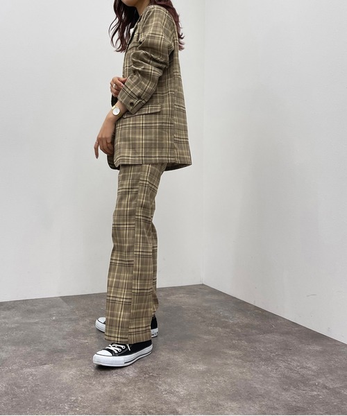 apres jour mignon（アプレジュールミニョン）の「チェックストレートパンツ【SETUP着用可能】【ZOZOTOWN限定アイテム】（その他パンツ・レディース・ベージュ/カーキ/ブラウン系その他・SMALL/MEDIUM/X-LARGE）」の8枚目の写真