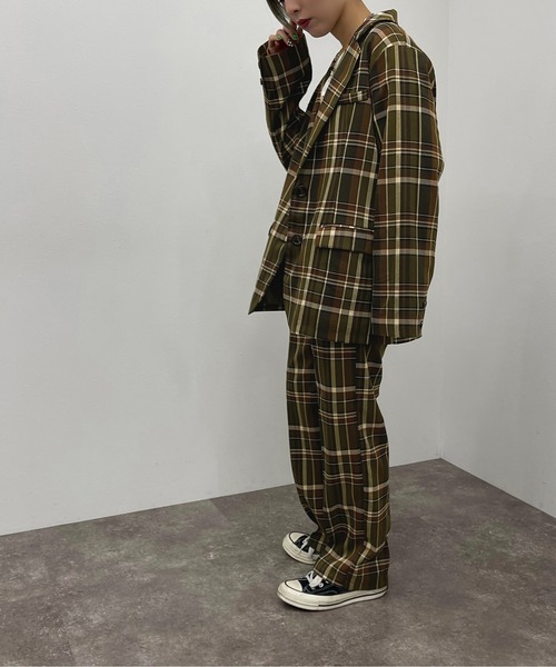 apres jour mignon（アプレジュールミニョン）の「チェックストレートパンツ【SETUP着用可能】【ZOZOTOWN限定アイテム】（その他パンツ・レディース・ベージュ/カーキ/ブラウン系その他・SMALL/MEDIUM/X-LARGE）」の9枚目の写真