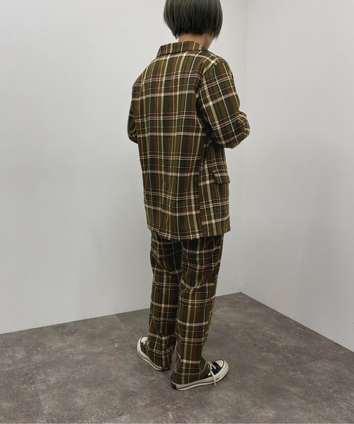 apres jour mignon（アプレジュールミニョン）の「チェックストレートパンツ【SETUP着用可能】【ZOZOTOWN限定アイテム】（その他パンツ・レディース・ベージュ/カーキ/ブラウン系その他・SMALL/MEDIUM/X-LARGE）」の12枚目の写真