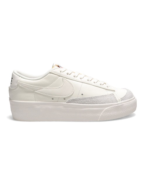 NIKE(ナイキ)の「NIKE W BLAZER LOW PLATFORM / ナイキ ウィメンズ ブレーザー LOW プラットフォーム 【SP】(スニーカー・レディース・ホワイト・25.0cm/24.5cm/24.0cm/23.5cm/23.0cm)」の8枚目の写真