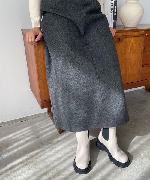 210nouve(トゥージュヌーブ)の「サイドゴアチェルシーブーツ(ブーツ・レディース・ホワイト/ブラック・36/38/37/39/35)」の12枚目の写真