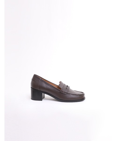 RANDEBOO（ランデブー）の「Classic loafer heel（ローファー・レディース・ダークブラウン/ブラック・SMALL/MEDIUM/LARGE）」の2枚目の写真