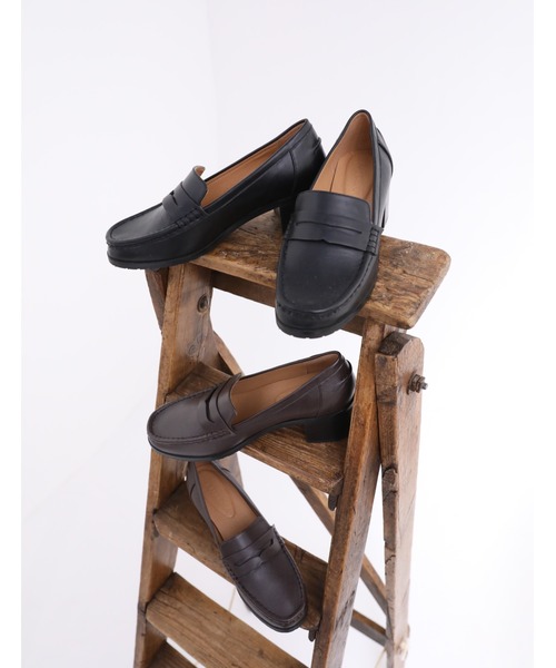 RANDEBOO（ランデブー）の「Classic loafer heel（ローファー・レディース・ダークブラウン/ブラック・SMALL/MEDIUM/LARGE）」の11枚目の写真