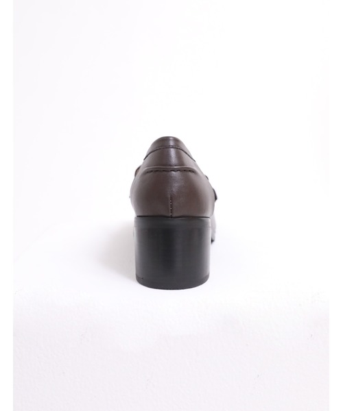 RANDEBOO（ランデブー）の「Classic loafer heel（ローファー・レディース・ダークブラウン/ブラック・SMALL/MEDIUM/LARGE）」の6枚目の写真