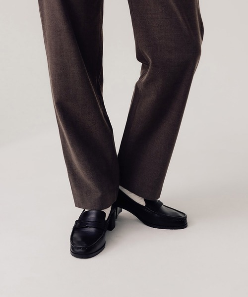 RANDEBOO（ランデブー）の「Classic loafer heel（ローファー・レディース・ダークブラウン/ブラック・SMALL/MEDIUM/LARGE）」の4枚目の写真