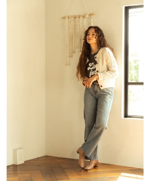 fifth（フィフス）の「ケーブルニットカーディガン（カーディガン/ボレロ・レディース・パープル/モカ/ライトベージュ・MEDIUM）」の5枚目の写真