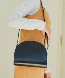 MAISON BREEZE | 【MAISON BREEZE】M.B.Zハーフムーンショルダー KNF(ショルダーバッグ)