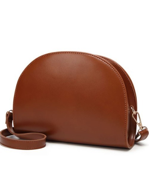 MAISON BREEZE（メゾンブリーズ）の「【MAISON BREEZE】M.B.Zハーフムーンショルダー KNF（ショルダーバッグ・レディース・ブラック/ワイン/ブラウン・FREE）」の10枚目の写真