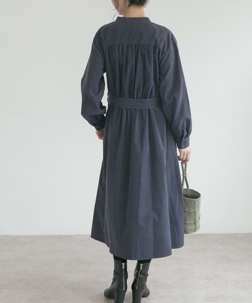 URBAN RESEARCH ROSSO(アーバンリサーチロッソ)の「スウェードライクギャザーワンピース(ワンピース・レディース・ネイビー/ブラウン系その他/ブラウン・FREE)」の19枚目の写真