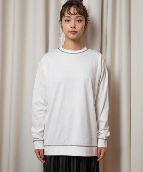 vis-`a-vis(ビサビ)の「【WEB限定】【コラボ】ミチ&藍にいなイラストステッチ配色ロングTシャツ(Tシャツ/カットソー・レディース・ホワイト/ブラウン系その他3/ネイビー・FREE)」の12枚目の写真