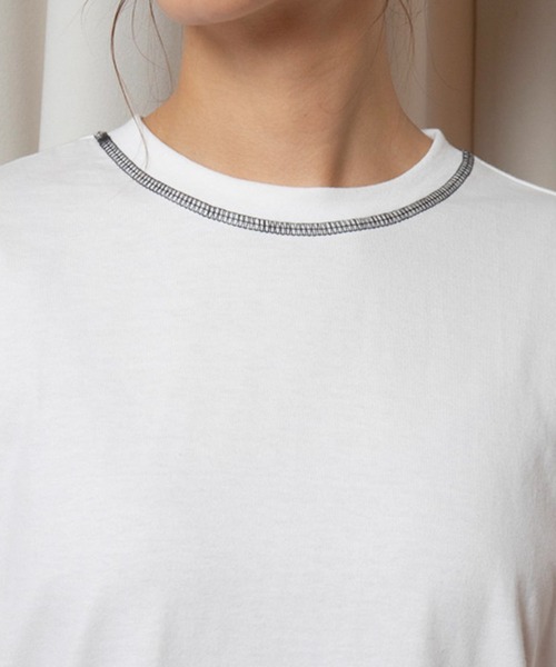 vis-`a-vis(ビサビ)の「【WEB限定】【コラボ】ミチ&藍にいなイラストステッチ配色ロングTシャツ(Tシャツ/カットソー・レディース・ホワイト/ブラウン系その他3/ネイビー・FREE)」の16枚目の写真