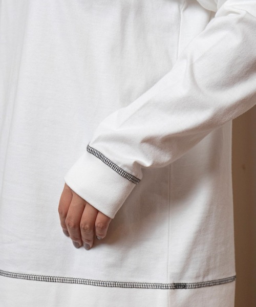 vis-`a-vis(ビサビ)の「【WEB限定】【コラボ】ミチ&藍にいなイラストステッチ配色ロングTシャツ(Tシャツ/カットソー・レディース・ホワイト/ブラウン系その他3/ネイビー・FREE)」の17枚目の写真