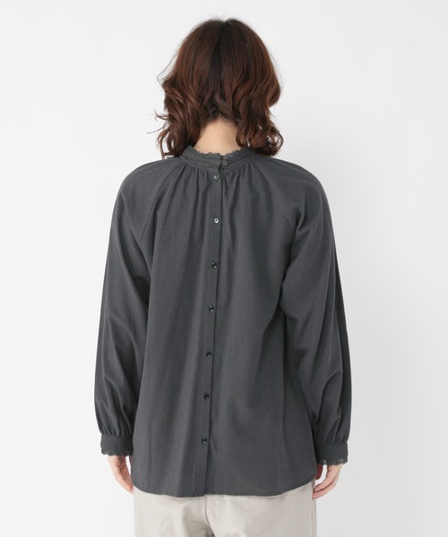 studio CLIP（スタディオクリップ）の「ダブルフロントダンレースブラウス（シャツ/ブラウス・レディース・グレー/オフホワイト/スモーク・MEDIUM/LARGE）」の7枚目の写真