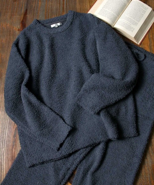 SITRY（シトリー）の「Boucle Crew neck knit /ブークレ クルーネックニット（ルームウェア/パジャマ・メンズ・チャコールグレー/グレイッシュベージュ・M/L）」の2枚目の写真