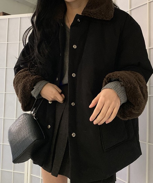 Girly Doll(ガーリードール)の「ボア中綿アウター(ブルゾン・レディース・ブラック/キャメル・FREE)」の8枚目の写真