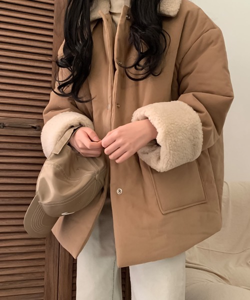 Girly Doll(ガーリードール)の「ボア中綿アウター(ブルゾン・レディース・ブラック/キャメル・FREE)」の11枚目の写真