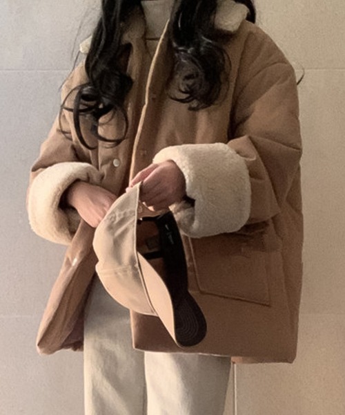 Girly Doll(ガーリードール)の「ボア中綿アウター(ブルゾン・レディース・ブラック/キャメル・FREE)」の12枚目の写真