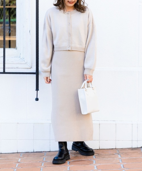 archives(アルシーヴ)の「前後2WAYヘリンボーンカーディガン+リブニットワンピース(ワンピース・レディース・ブラック/ブラウン/ベージュ・MEDIUM)」の8枚目の写真