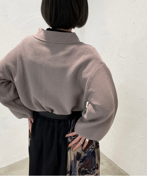 apres jour mignon（アプレジュールミニョン）の「襟付きへリンボーン柄編みカーディガン【ZOZOTOWN限定アイテム】（カーディガン/ボレロ・レディース・ブラック/グリーン/グレイッシュベージュ・X-LARGE/フリー）」の15枚目の写真