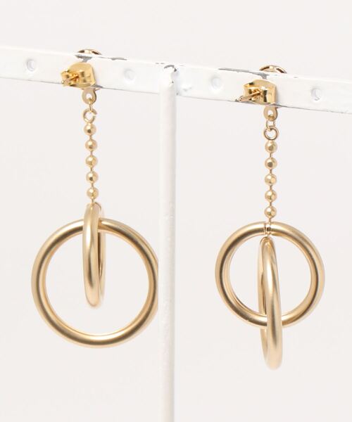 tone(トーン)の「【PetitBonheur accessories】ドーナッツ(MA)(イヤリング・レディース・ゴールド・FREE)」の2枚目の写真