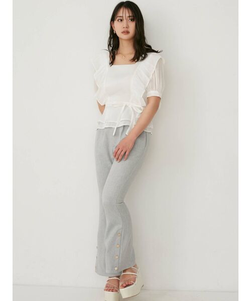 RESEXXY（リゼクシー）の「ラッフルシャイニーブラウス（シャツ/ブラウス・レディース・ブラック/ホワイト/ピンク・FREE）」の6枚目の写真