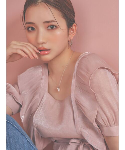 RESEXXY（リゼクシー）の「ラッフルシャイニーブラウス（シャツ/ブラウス・レディース・ブラック/ホワイト/ピンク・FREE）」の7枚目の写真