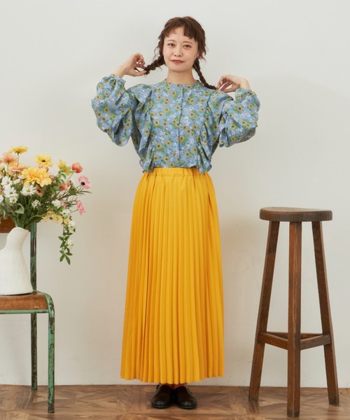 MERLOT(メルロー)の「フリルフラワーブラウス(シャツ/ブラウス・レディース・ホワイト/イエロー/ブルー・FREE)」の17枚目の写真