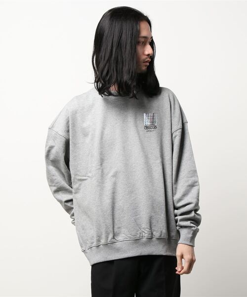 L.H.P Private Brand(エルエイチピープライベートブランド)の「COMMONBASE/コモンベース/【BIKKURIMAN×Kosuke KAWAMURA】ビックリマン クルーネックスウェット(スウェット・メンズ・ブラック/グレー・MEDIUM/LARGE/X-LARGE)」の1枚目の写真