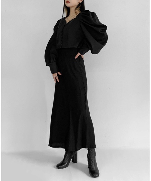 LVEU.（ラブユ.）の「Satin camisole one-piece / サテンキャミソールワンピース（ワンピース・レディース・ブラック・FREE）」の7枚目の写真