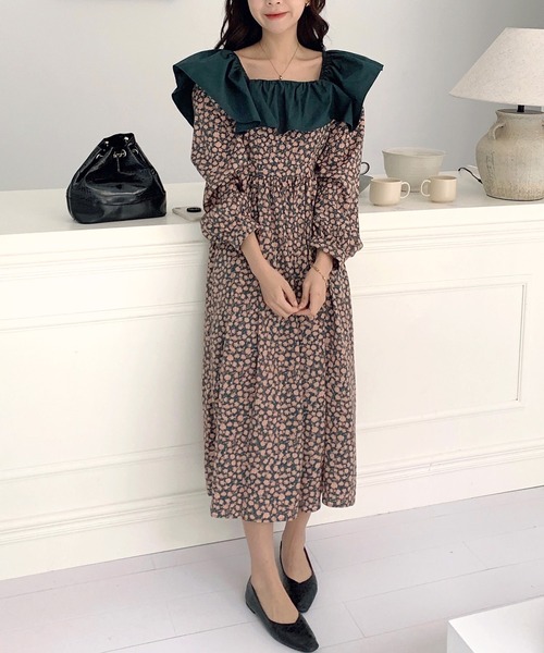 Dita Muaj.（ディータムアージュ）の「2wayレトロ小花柄ワンピース(オフショルダー)（ワンピース・レディース・ブラック/グリーン・FREE）」の8枚目の写真